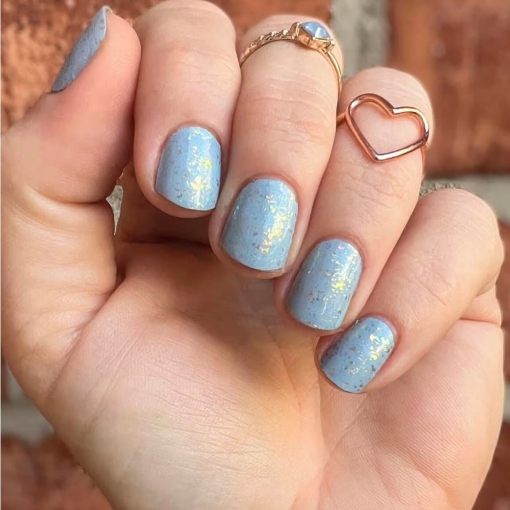 Color Street Just A Gleamer Nails